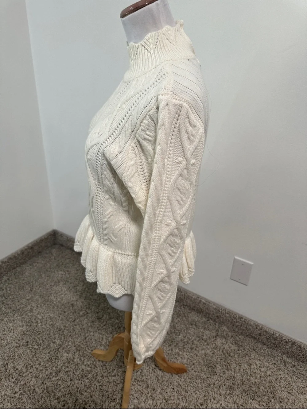 🕯️ Strut & Bolt Peplum Sweater - Picture 2 of 5